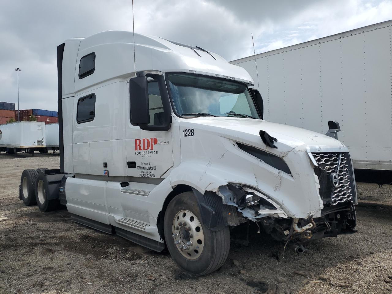 2023 Volvo VNL Semi Truck