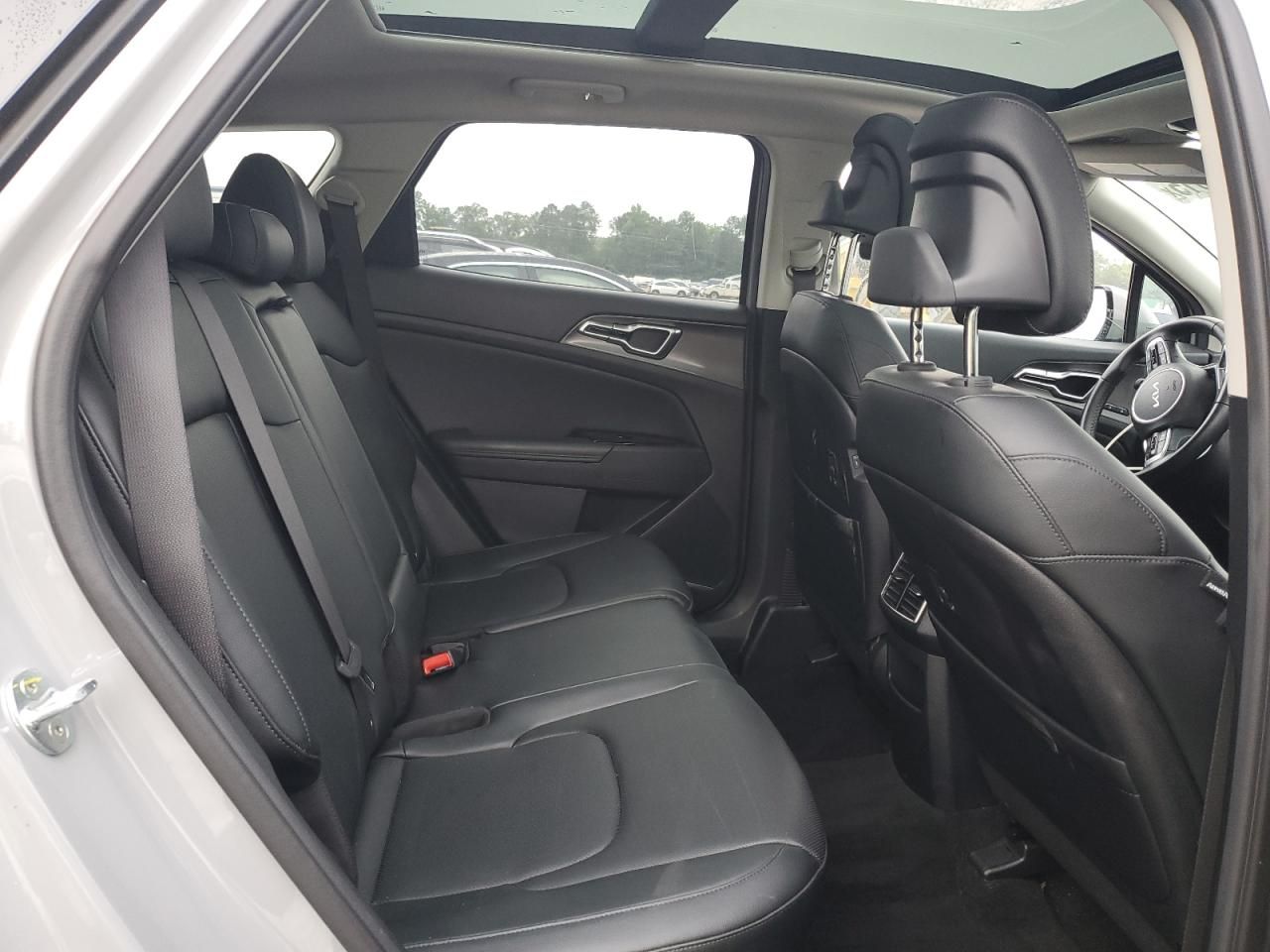 2023 KIA Sportage sx