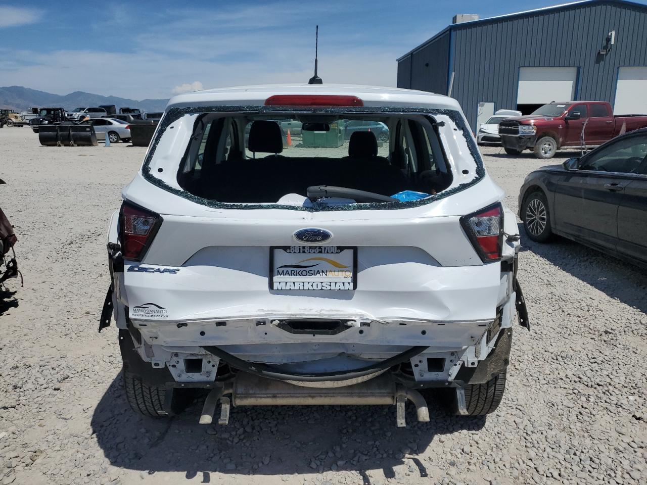 2017 Ford Escape s