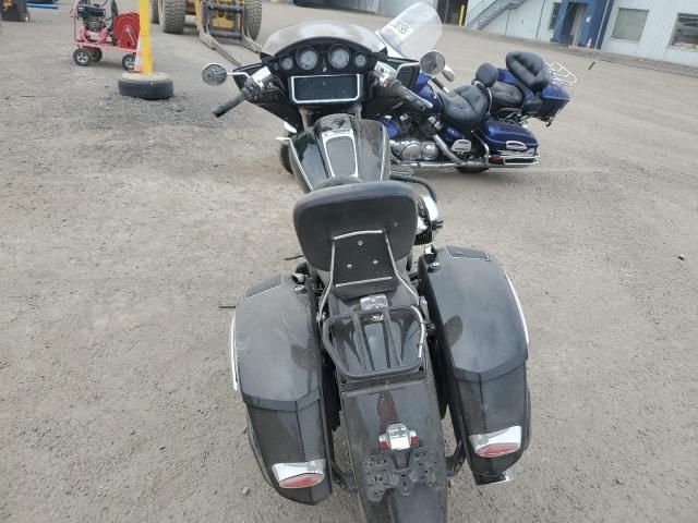 2022 BMW R18 B