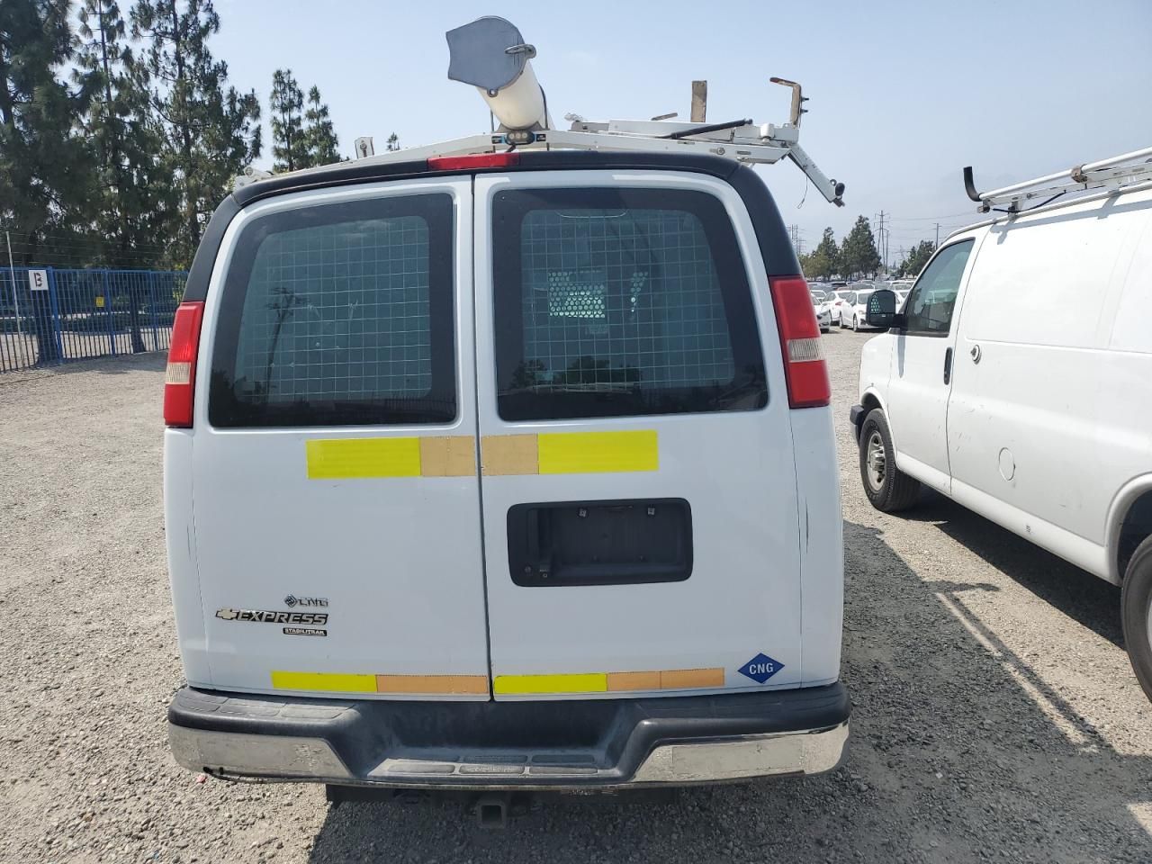 2014 Chevrolet Express G2500