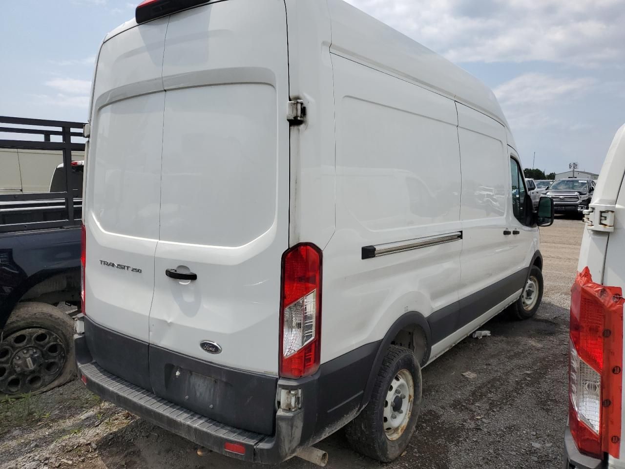 2021 Ford Transit T-250