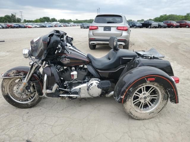2011 Harley-Davidson Flhtcutg