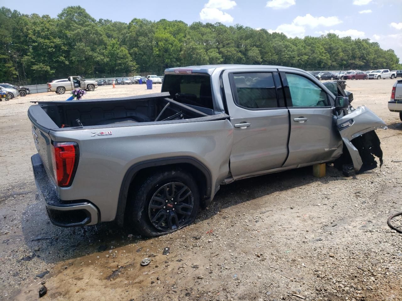 2025 GMC Sierra K1500 Elevation