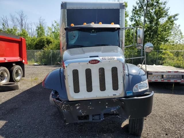 2021 Peterbilt 337