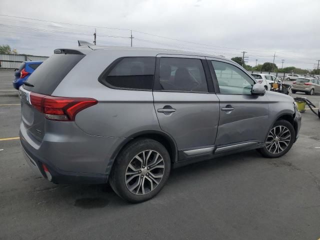 2020 Mitsubishi Outlander se
