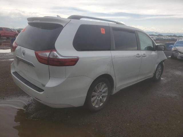 2015 Toyota Sienna XLE