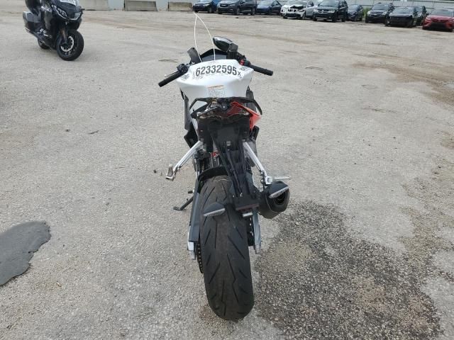 2024 Aprilia RS 660 Extrema