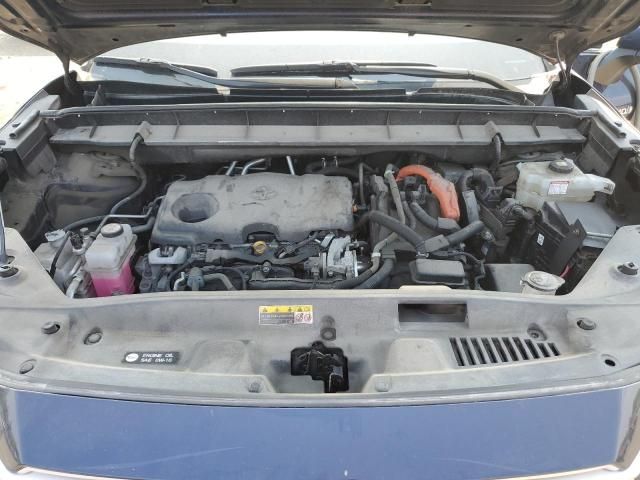2021 Toyota Highlander Hybrid XLE