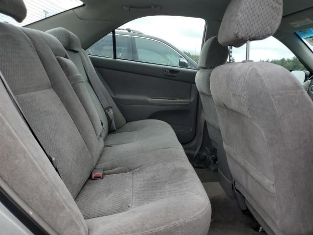 2003 Toyota Camry le