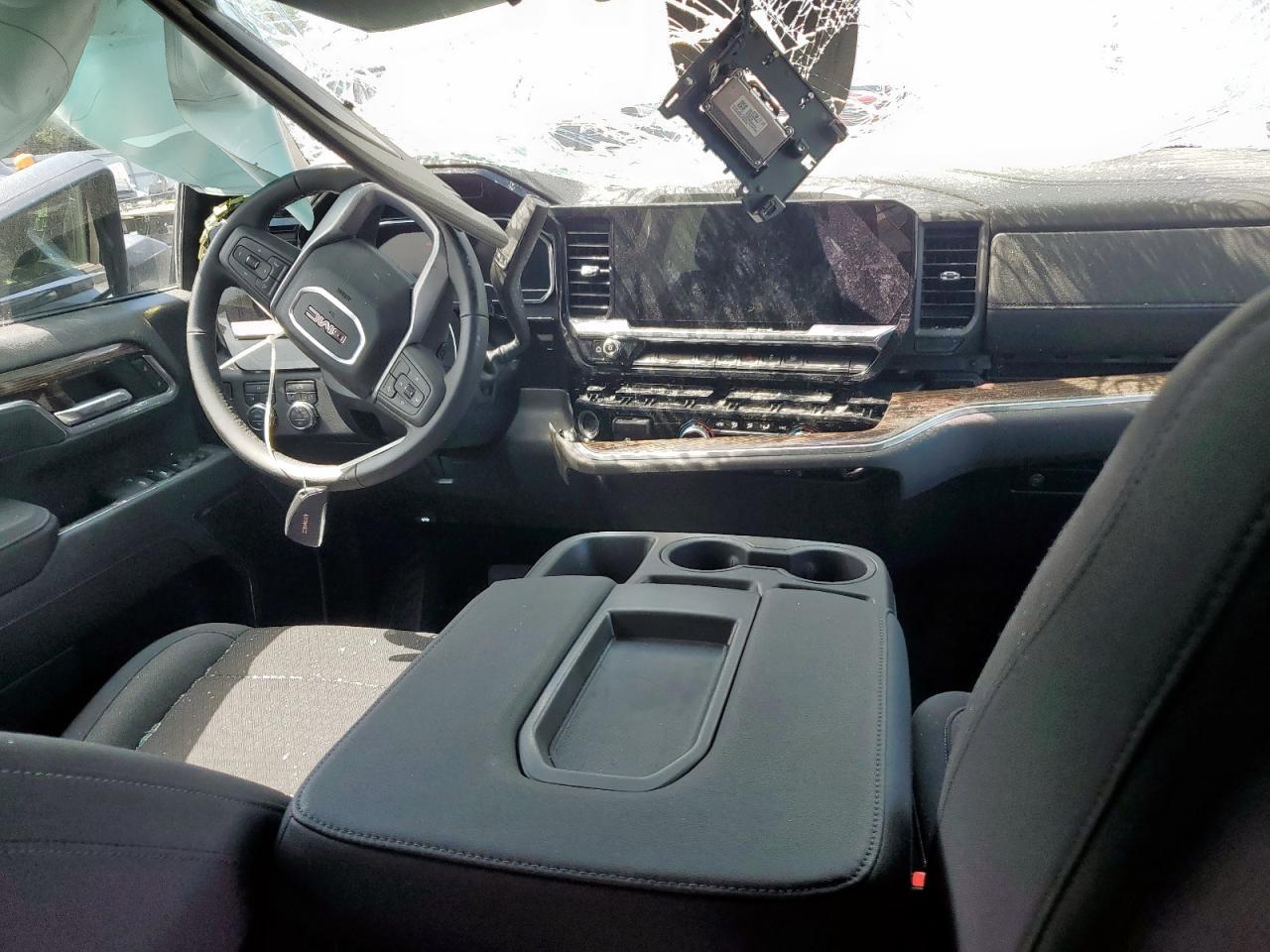 2025 GMC Sierra K2500 sle
