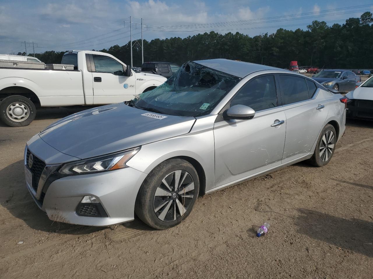 2022 Nissan Altima sv