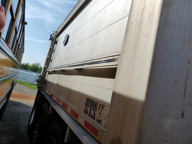 2018 Peterbilt 567