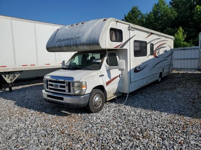 2014 Ford Econoline E450 Super Duty Cutaway van