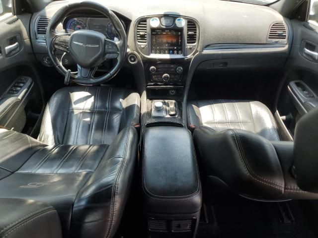 2019 Chrysler 300 s