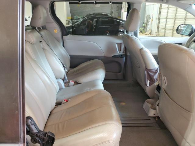 2012 Toyota Sienna le