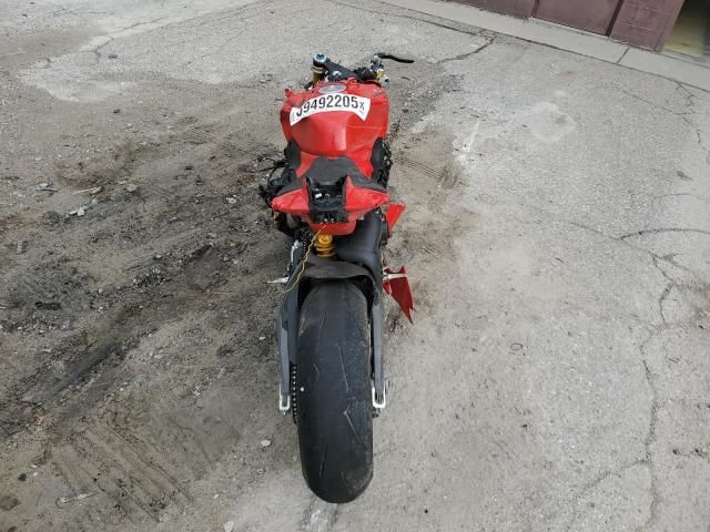 2025 Ducati Panigale V4