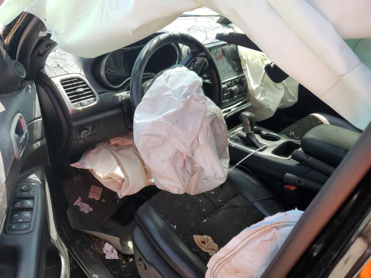 2020 Jeep Grand Cherokee Laredo