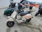 2024 Vespa GTS/SEI Giorni 300