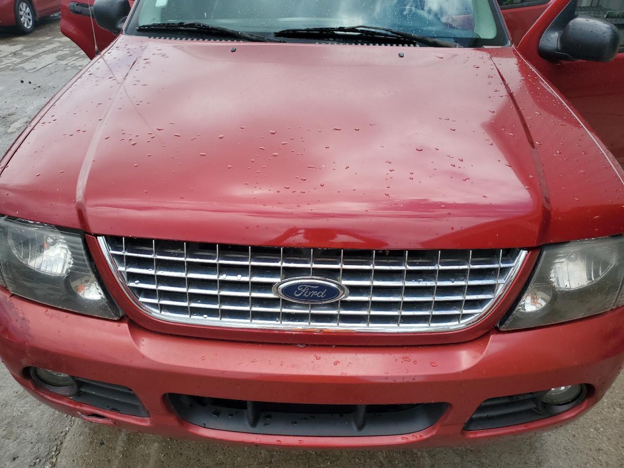 2004 Ford Explorer xlt