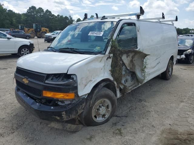2024 Chevrolet Express G2500