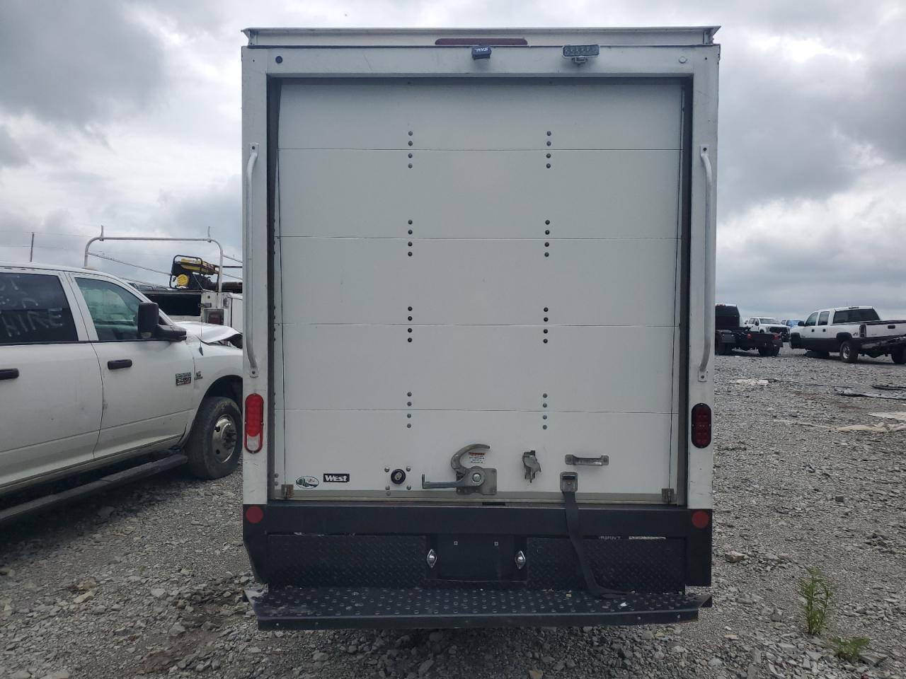 2023 Chevrolet Express G3500