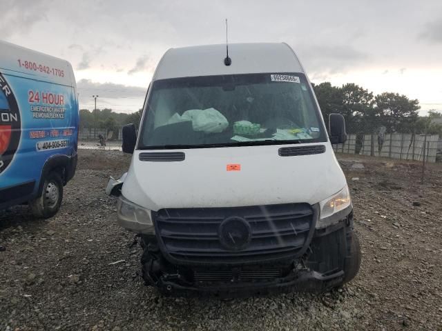 2021 Mercedes-Benz Sprinter 2500