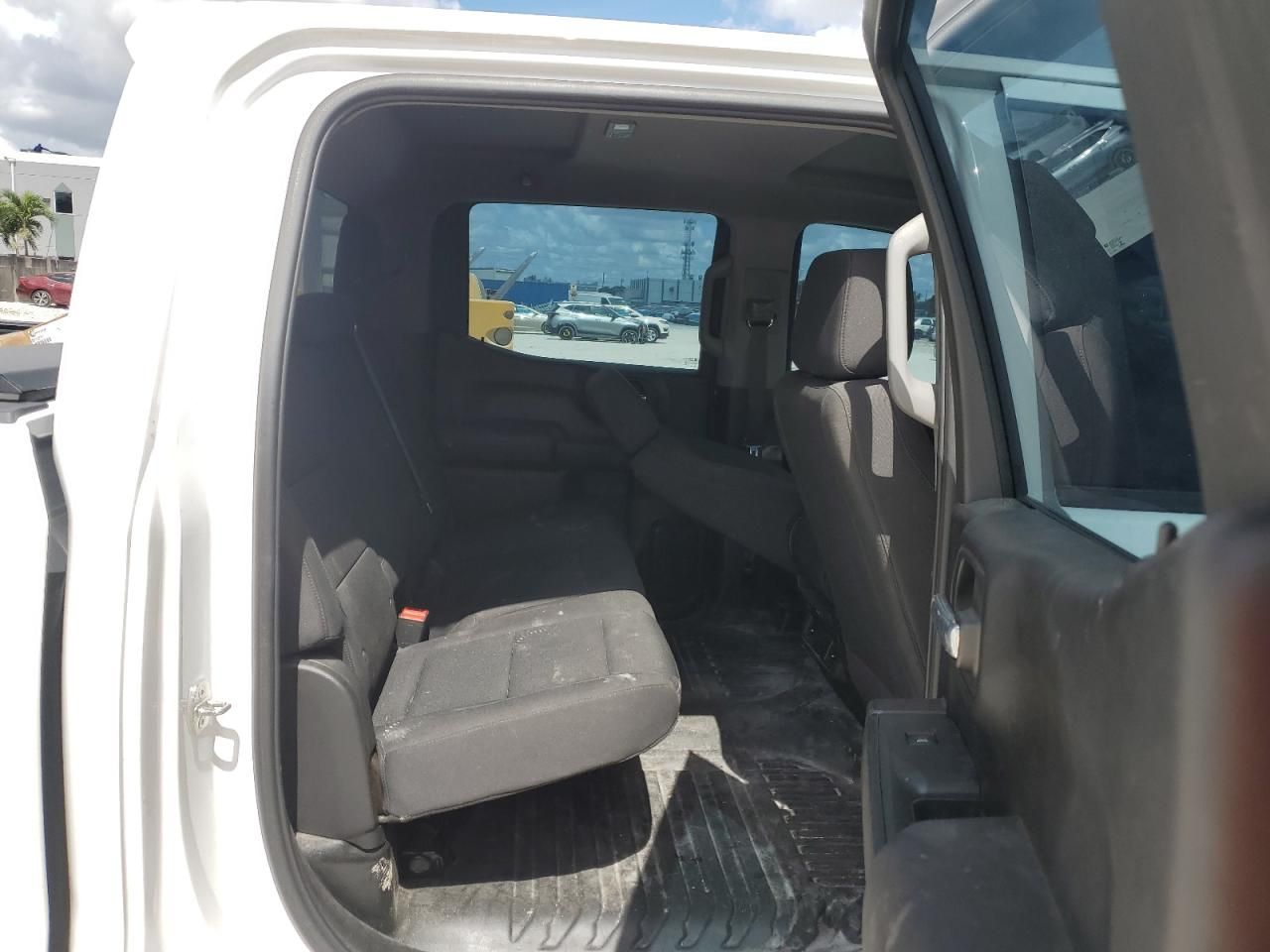 2023 Chevrolet Silverado C1500