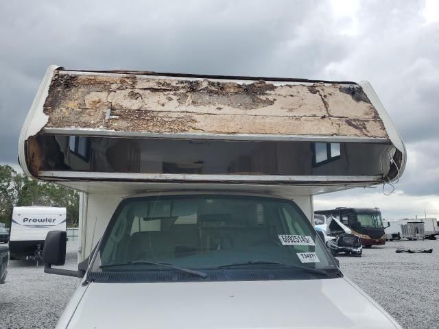 2003 Ford Econoline E450 Super Duty Cutaway Van
