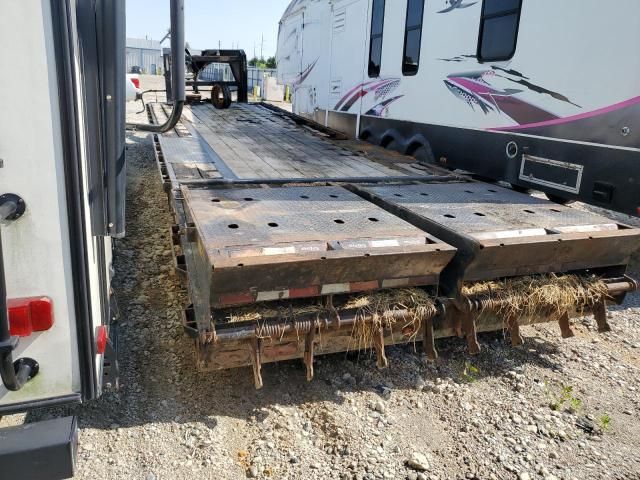 2021 Big Tex 14GN-25BK+5MR Equipment Trailer