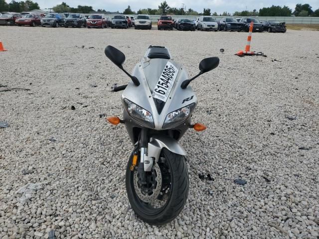 2002 Yamaha YZFR1