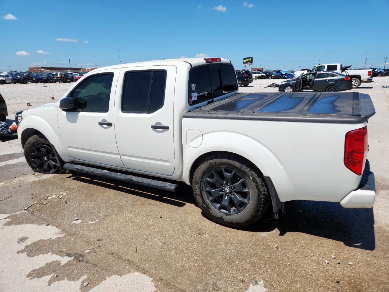 2021 Nissan Frontier sv