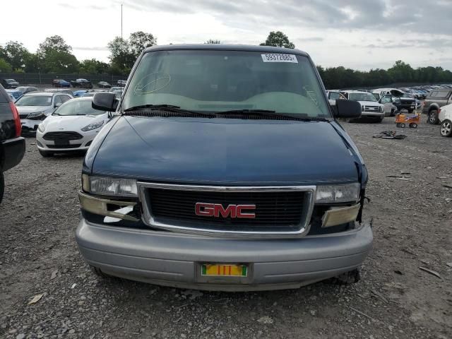 2000 GMC Safari XT