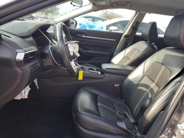 2023 Nissan Altima SR