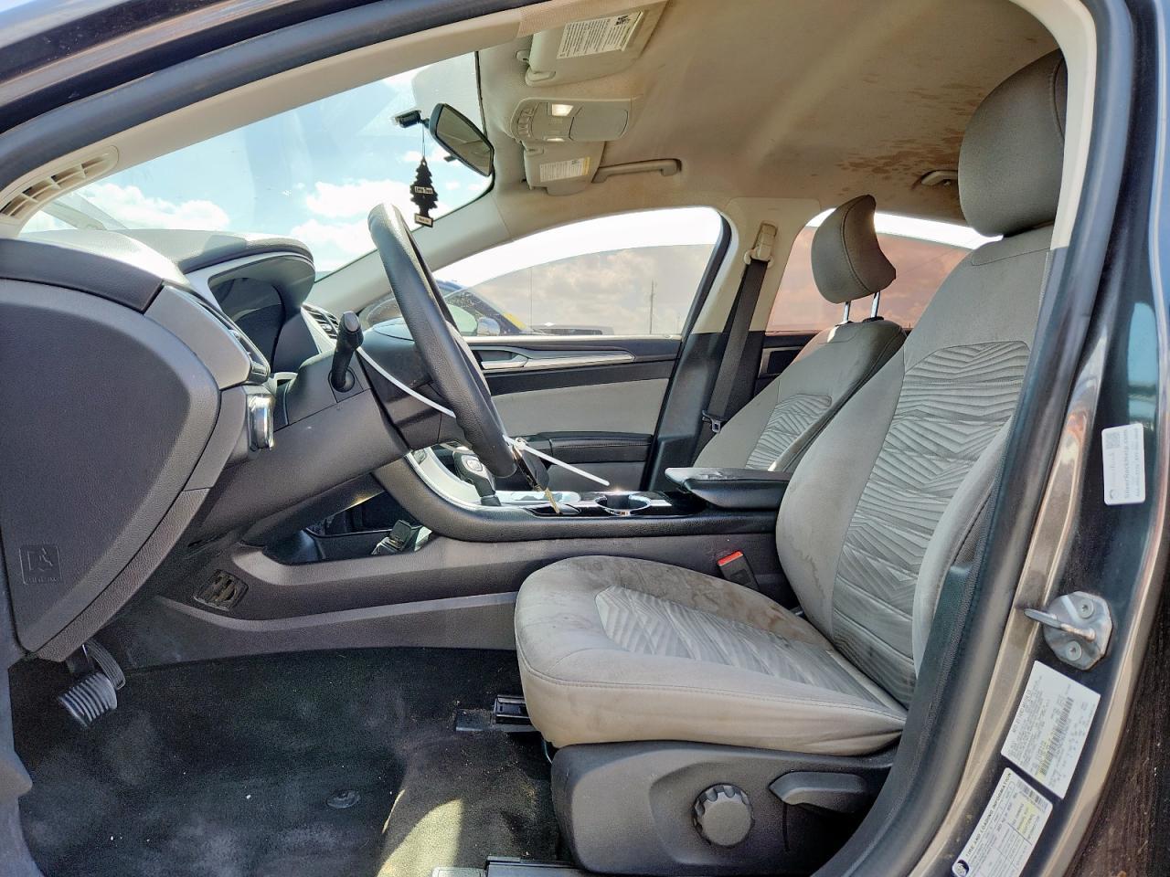 2016 Ford Fusion s