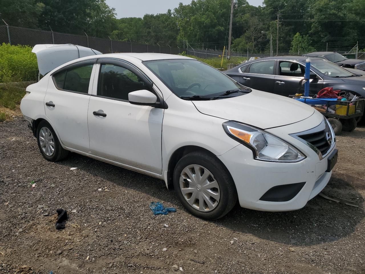 2018 Nissan Versa s