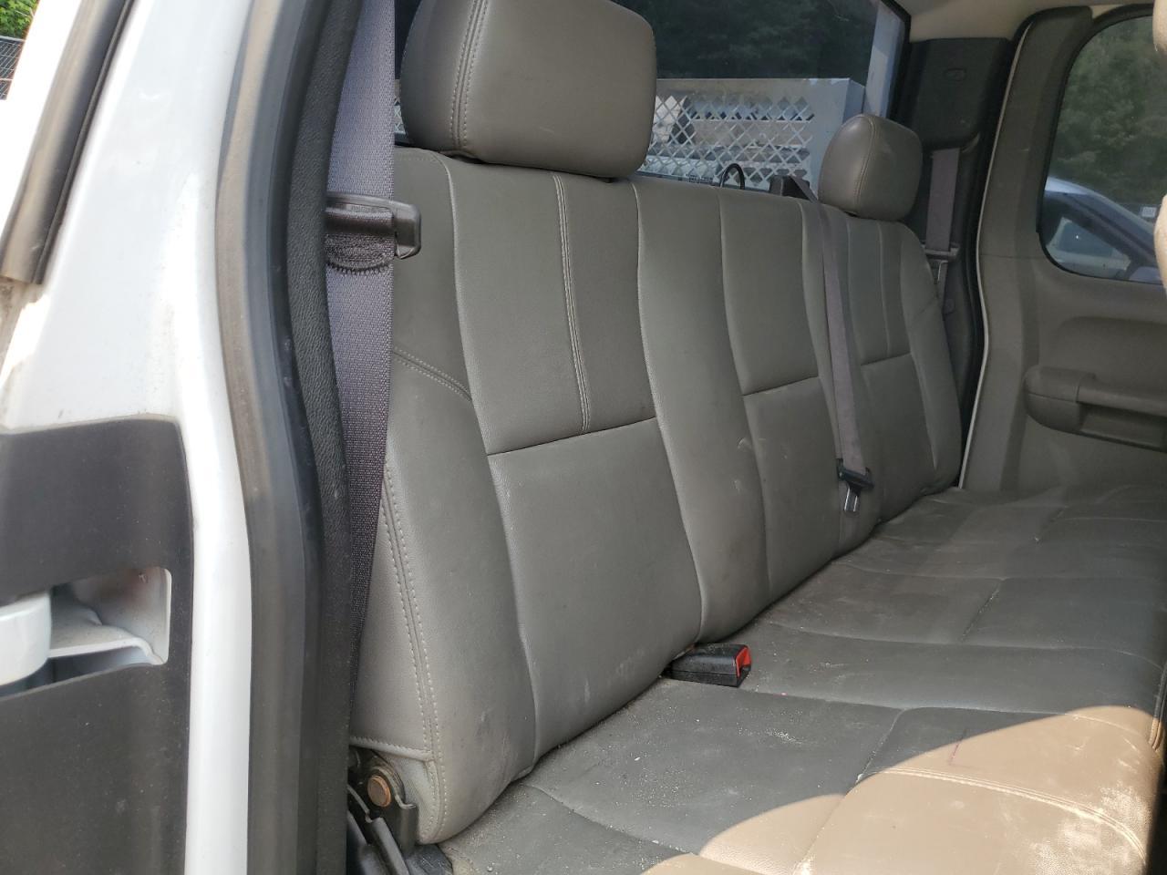2013 Chevrolet Silverado C2500 Heavy Duty