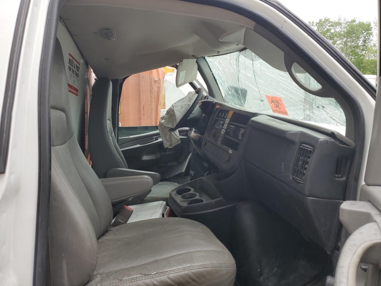 2012 GMC Savana Cutaway G3500