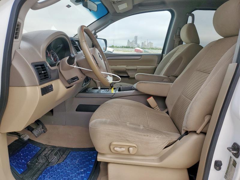 2011 Nissan Armada sv