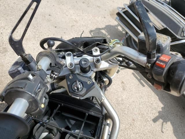 1995 Ducati M900