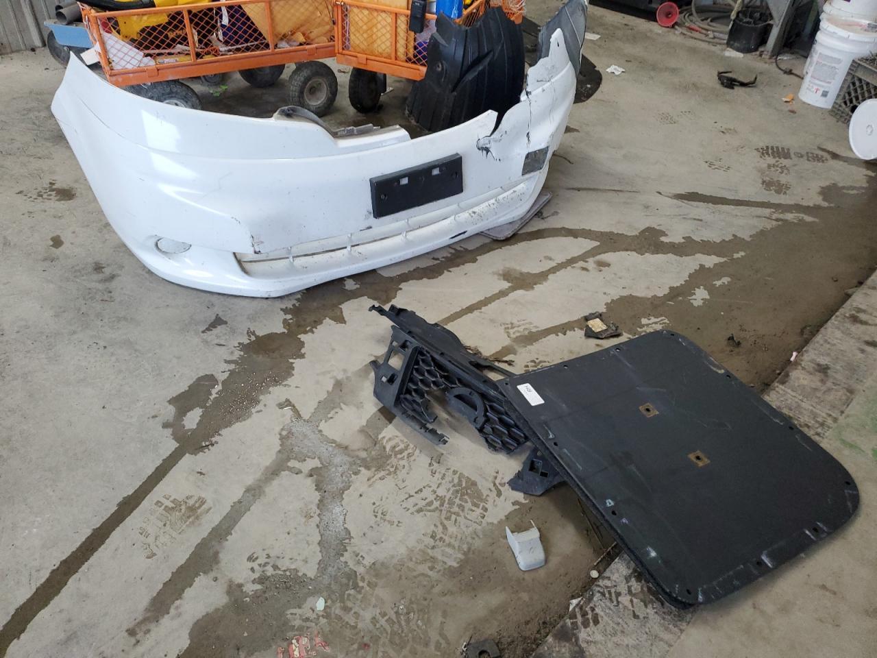 2015 Nissan NV200 2.5S