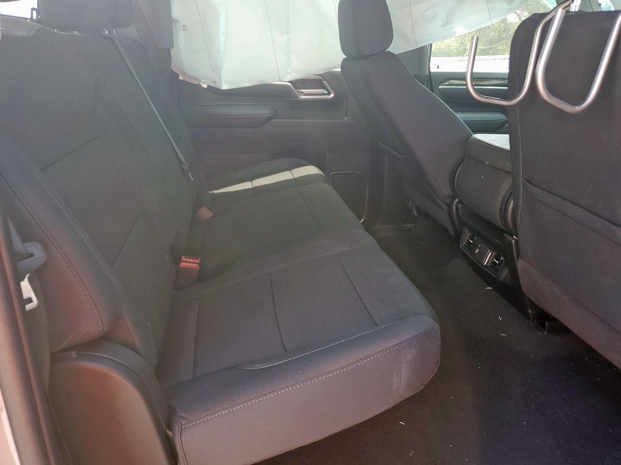 2025 GMC Sierra K2500 sle