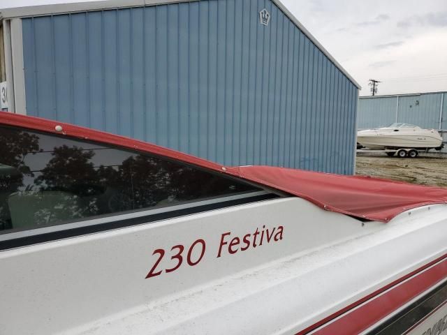 1990 Rinker Boat