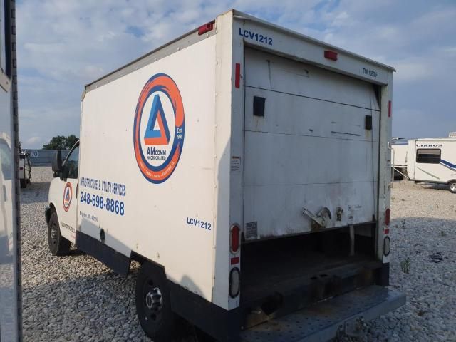 2012 GMC Savana Cutaway G3500