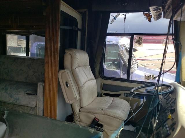 1999 Spartan Motors Motorhome 4VZ