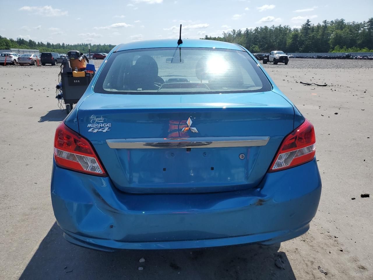 2020 Mitsubishi Mirage G4 es