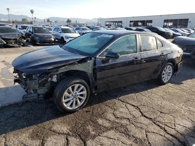 2023 Toyota Camry le