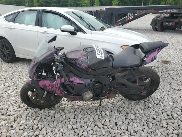2016 Yamaha YZFR1S