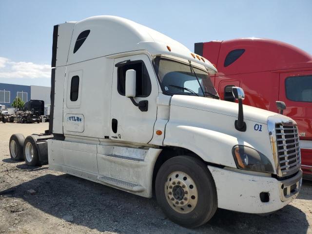 2018 Freigliner 2015 Freightliner Cascadia 125 Semi Truck