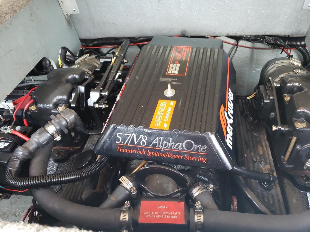 1992 Sea Ray Boat